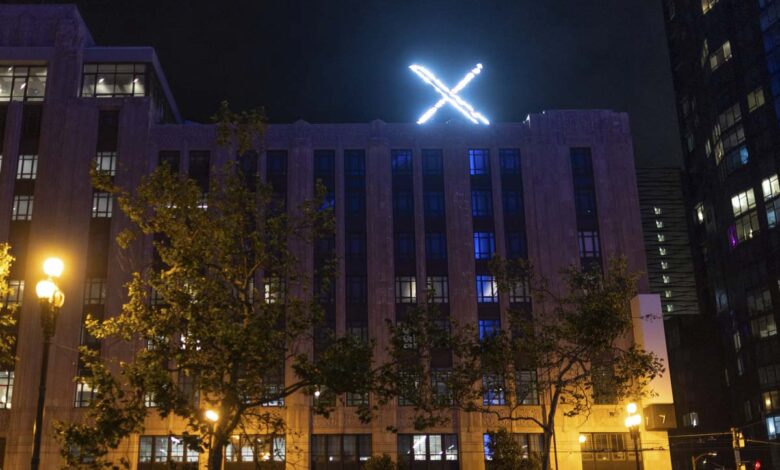Retiran gran X luminosa del tejado de Twitter