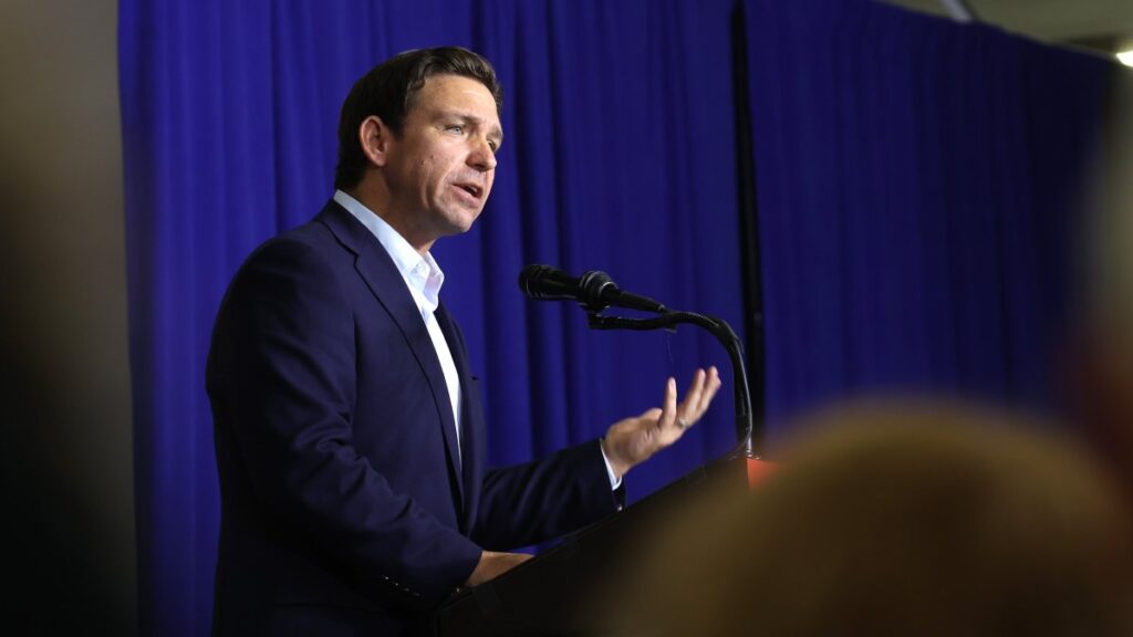 Ron DeSantis está abierto a ataques con drones en México