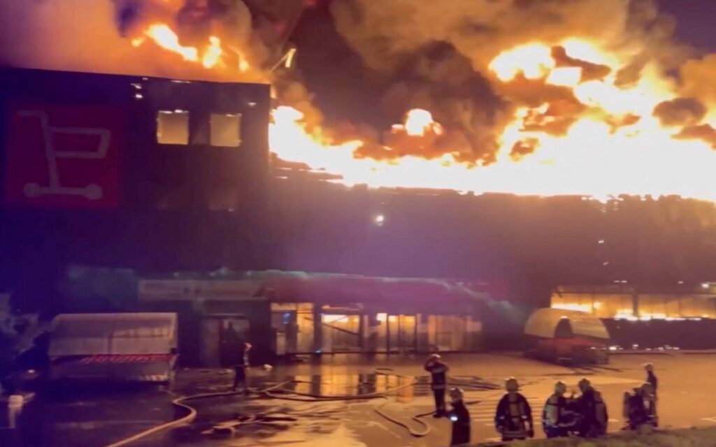 Rusia dice haber destruido fábricas y almacenes de drones navales ucranianos