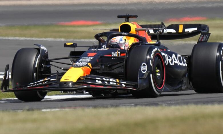 Verstappen empieza aplastando en el GP de Gran Bretaña de F1 y Alonso, arriba