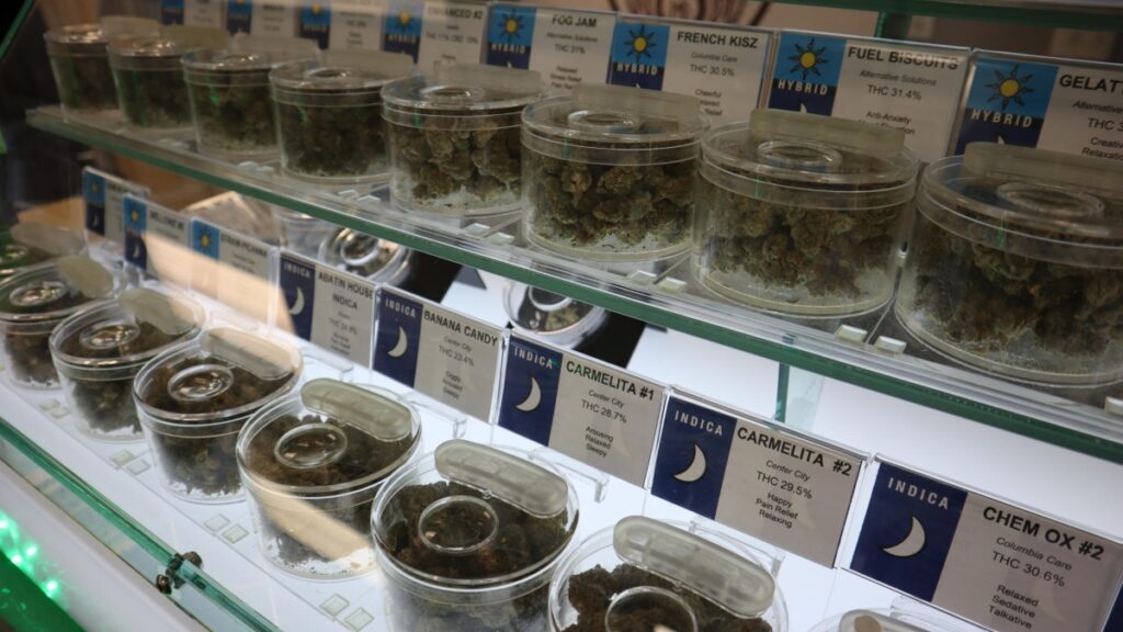 adultos de más de 65 años consumidores de marihuana