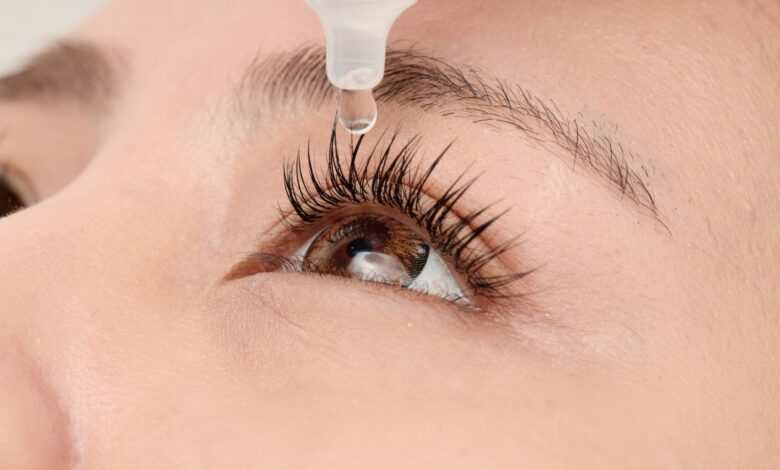 estas dos marcas de gotas para ojos son peligrosas para su salud