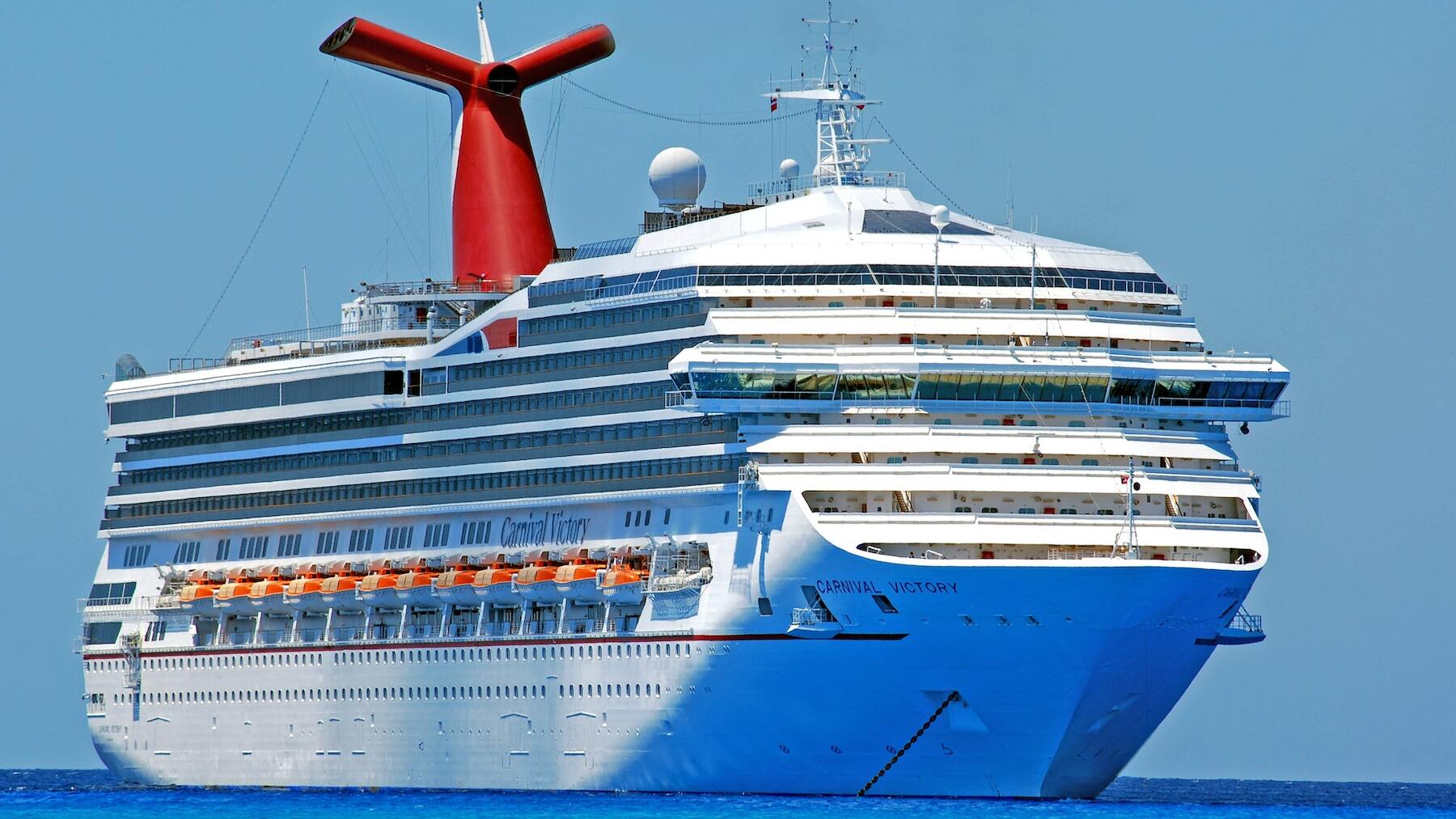 ¡No caigas en la trampa! Cosas que no debes comprar en un crucero