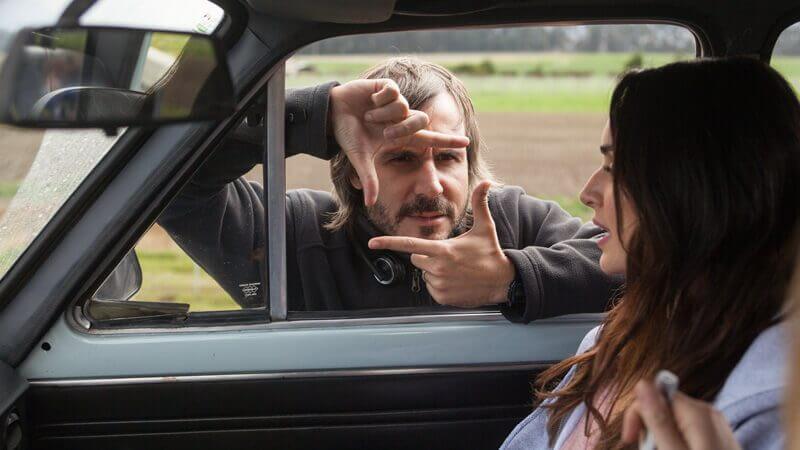 Andrés baiz dirigiendo narcos netflix