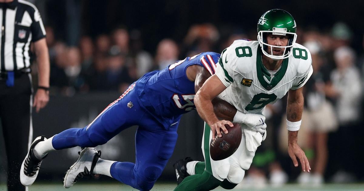 Aaron Rodgers se desgarra el tendón de Aquiles, fuera para la temporada 2023