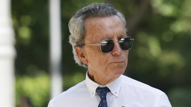 José Ortega Cano por las calles de Madrid / Gtres