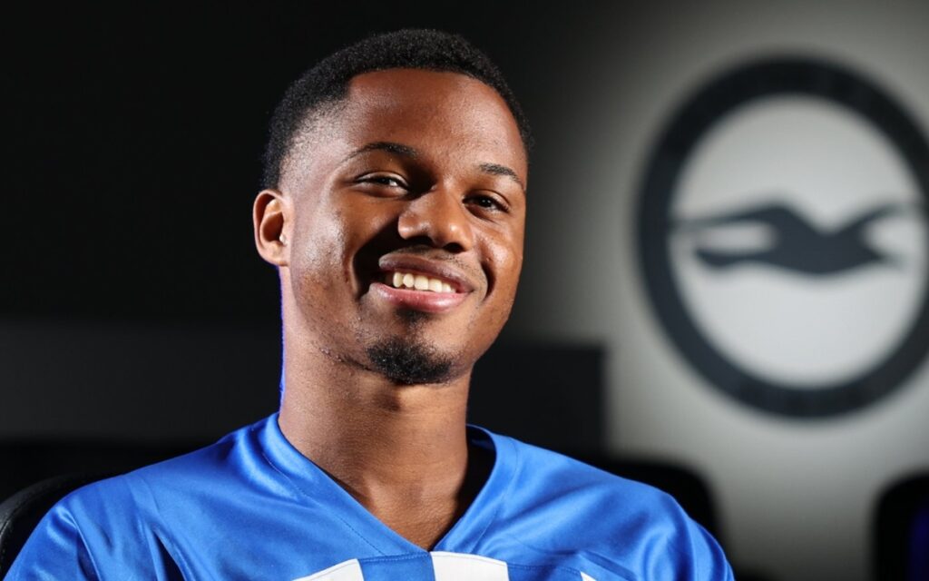 Ansu Fati llega cedido al Brighton & Hove Albion