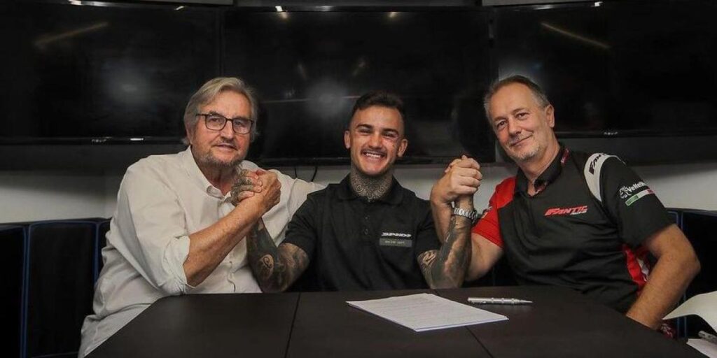 Arón Canet será piloto de la escudería Fantic en 2024