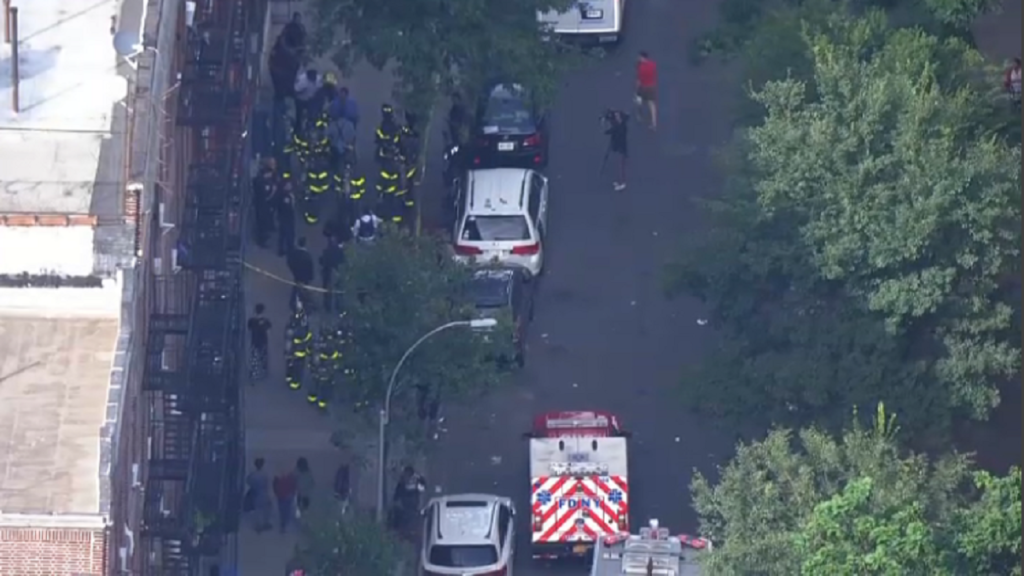 Arrestan a dos personas por la muerte de un menor en El Bronx