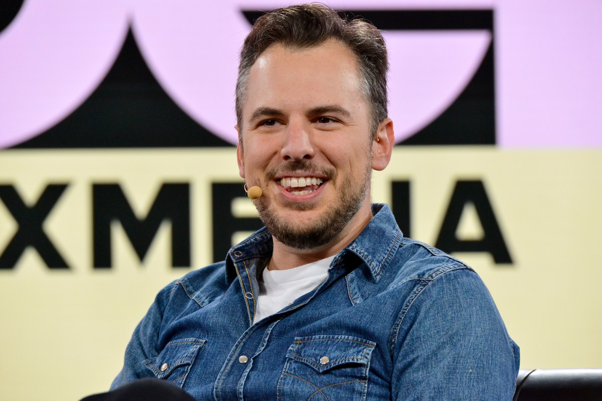 Artifact se enfrenta a X y Threads con la nueva función de Publicaciones