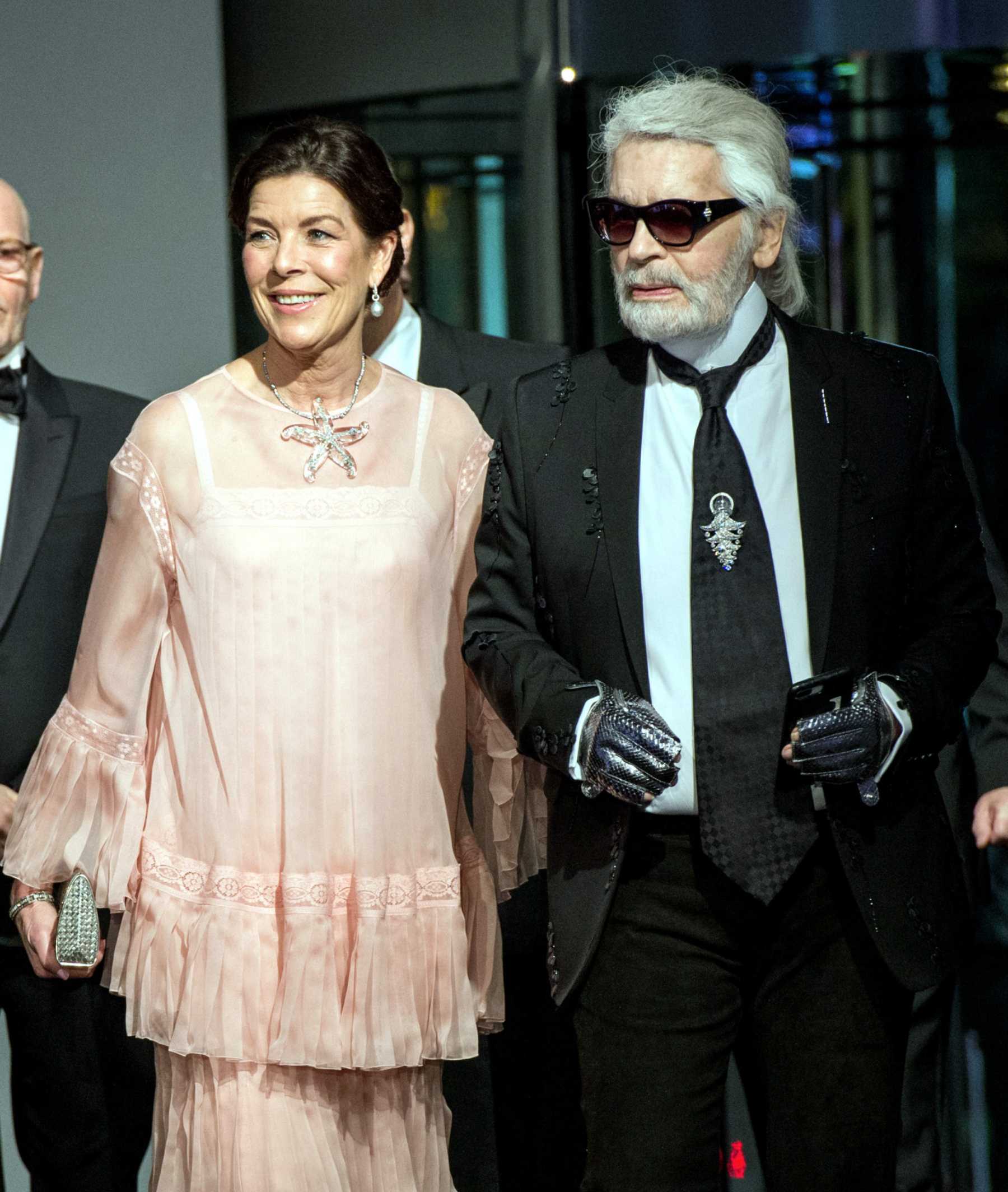 Karl Lagerfeld y Carolina de Mónaco en evento / Gtres