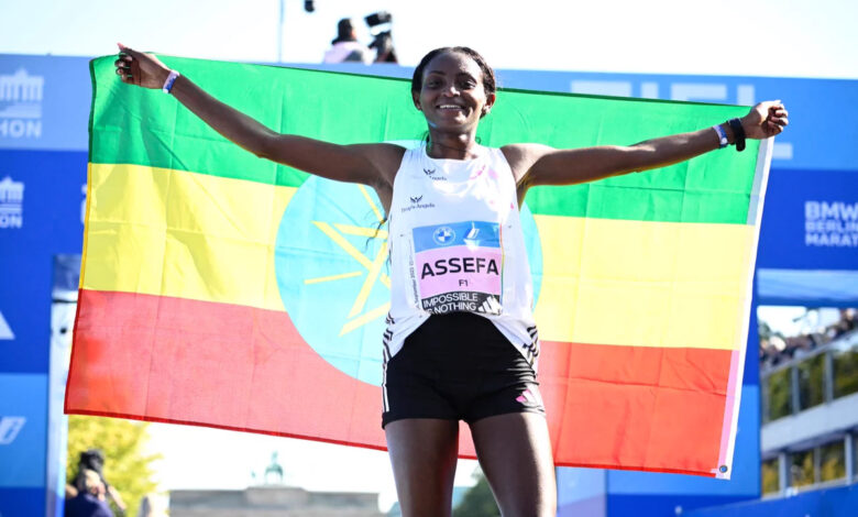 Assefa y Kipchoge se imponen en el Maratón de Berlín | Video