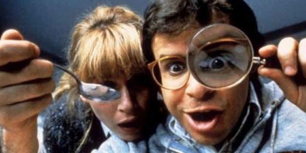 Cariño, encogí a los niños como una película de terror con clasificación R que convierte a Rick Moranis en un asesino sádico