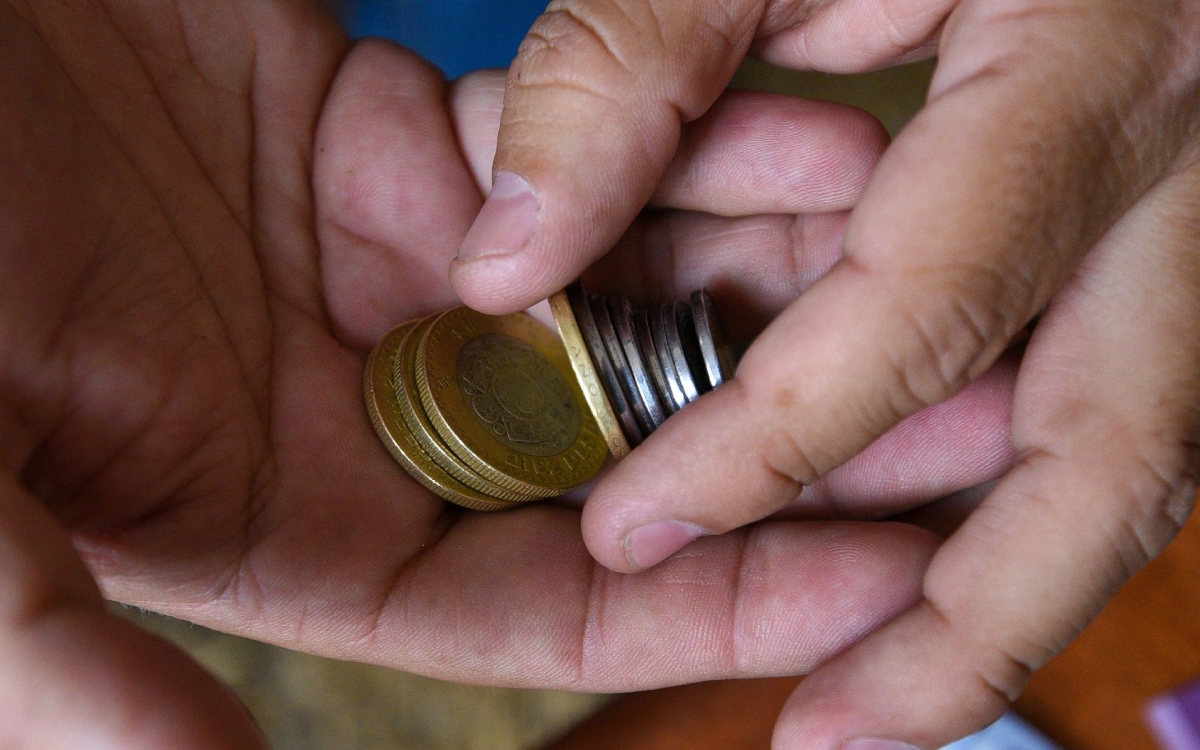 Confianza de consumidor sube por cuarto mes consecutivo