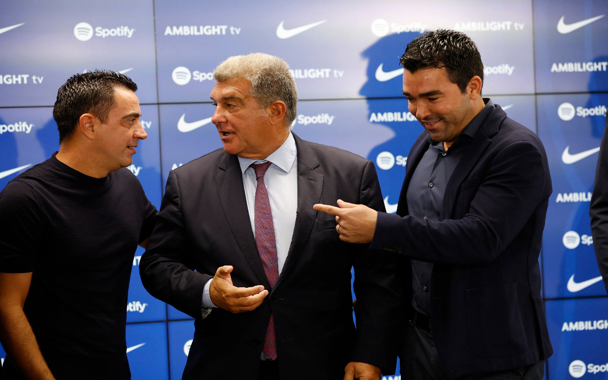 Deco, nuevo director deportivo del Barsa, anuncia la renovación de Xavi | Video