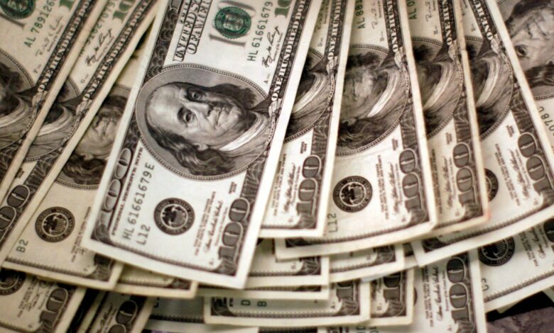 Dólar se encamina a mejor trimestre en un año