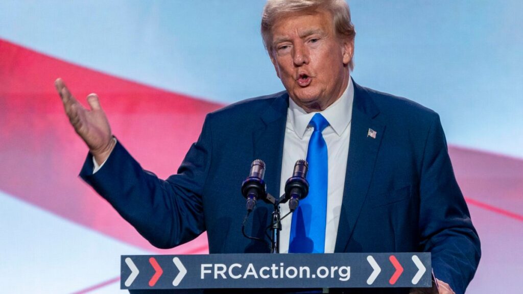 Donald Trump habla sobre las elecciones de 2020 en Estados Unidos