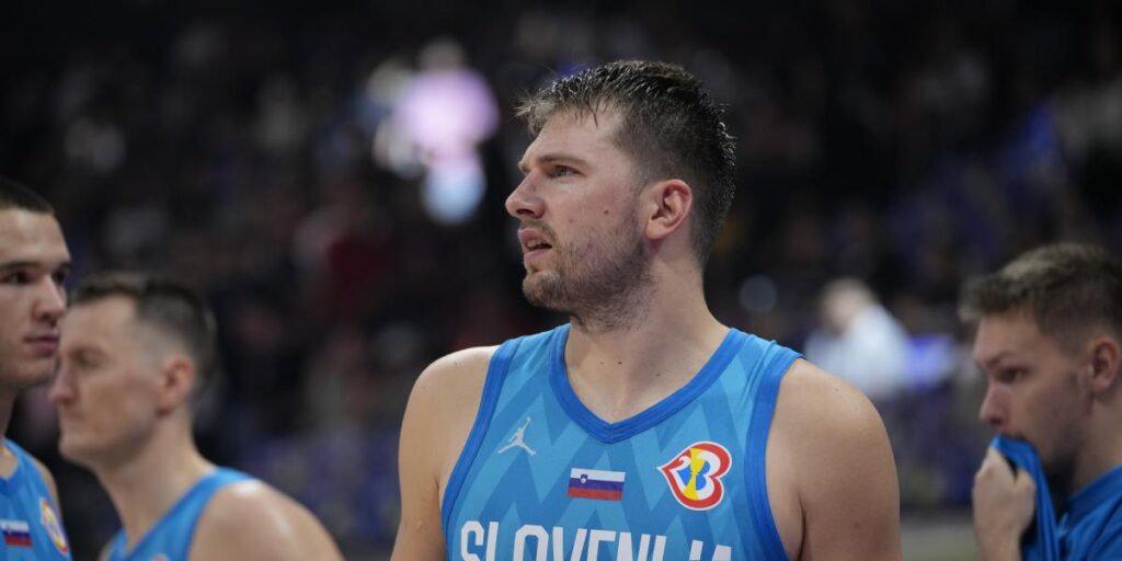 Doncic preocupa con su persistente lesión: "No está bien"