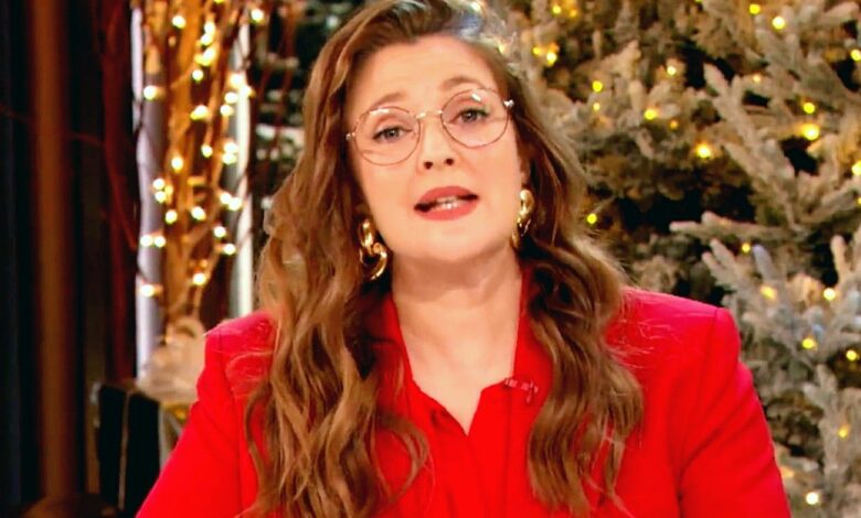 Drew Barrymore revierte la decisión sobre el regreso del programa de entrevistas y lo cerrará hasta que se resuelvan las huelgas