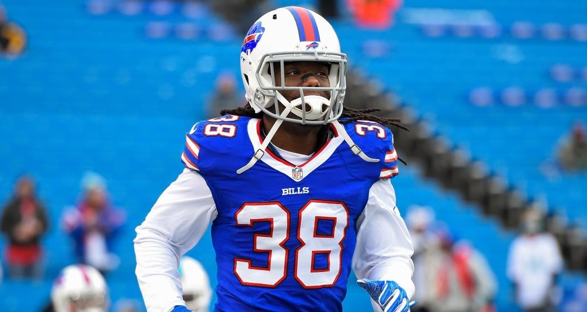 El alumno de la NFL Sergio Brown desaparece después de que su madre fue encontrada muerta