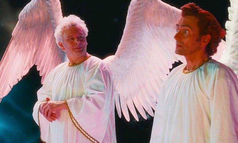 El arte de Good Omens muestra a Azirafel y Crowley en un momento de dicha angelical