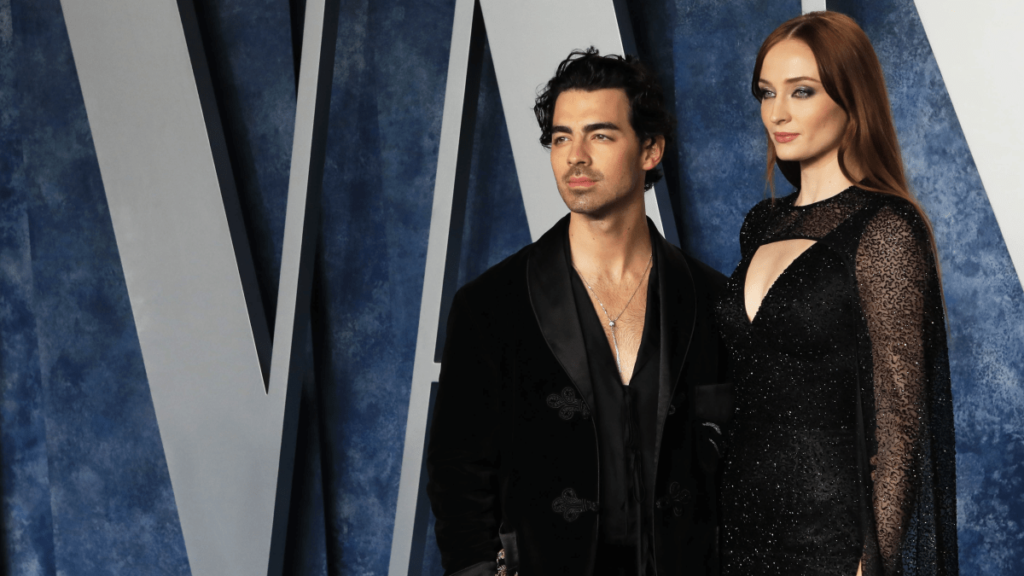 El cantante Joe Jonas presenta papeles de divorcio de la actriz Sophie Turner