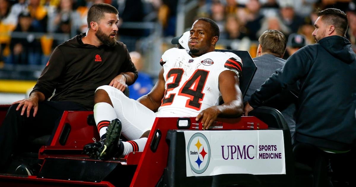 El corredor All-Pro de la NFL, Nick Chubb, se perderá la temporada después de sufrir una lesión espantosa