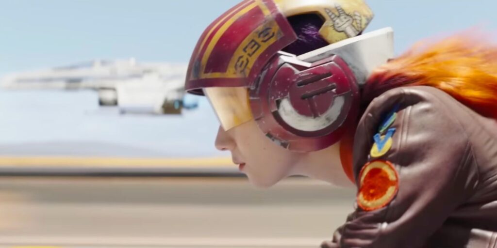 El cosplay de Sabine Wren celebra su entrenamiento Jedi y recrea su casco Speeder con impresionante detalle