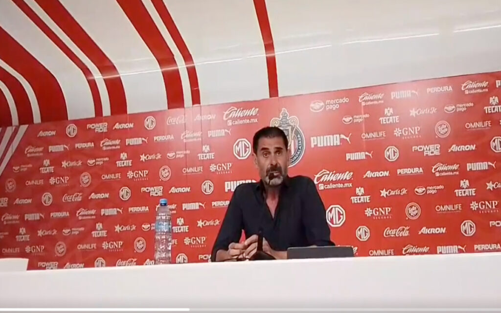 "El técnico (Veljko Paunovic) sabe que puede trabajar tranquilamente": Hierro | Video
