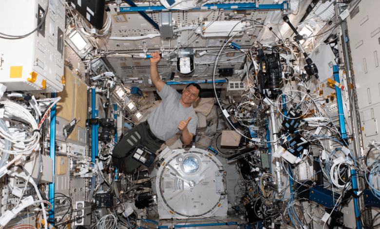 Frank Rubio de la NASA marca récord de estadía en el espacio