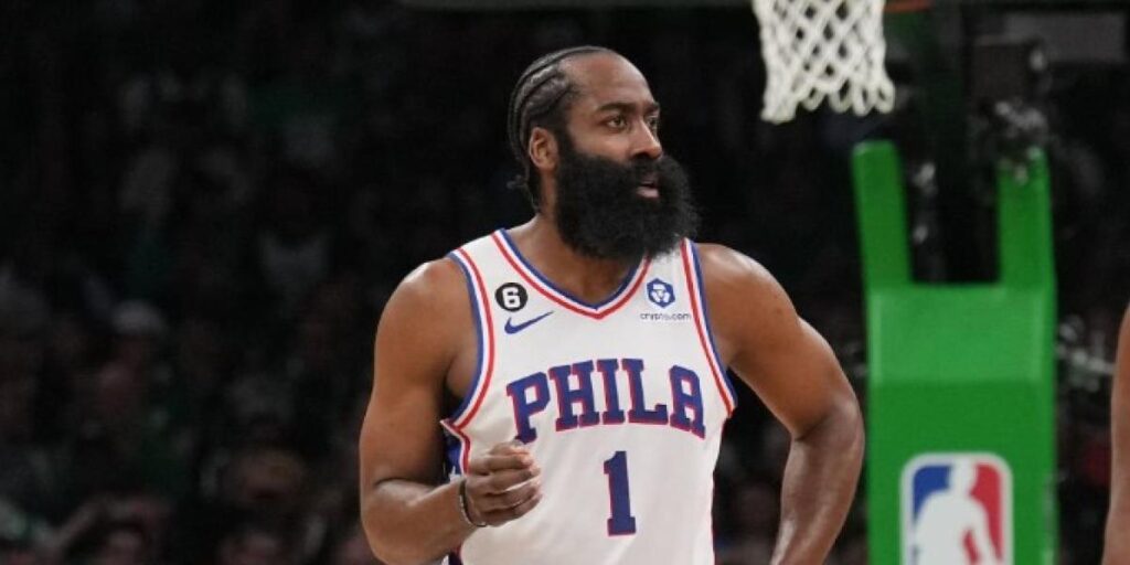 Harden, más cerca de quedarse en los Sixers: se presentará a los entrenamientos