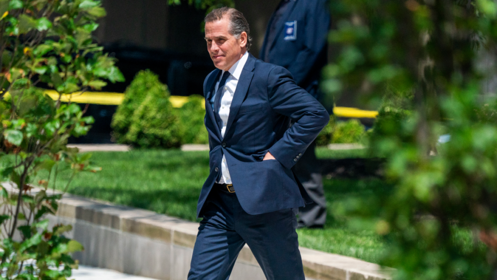 Hunter Biden demanda a Rudy Giuliani