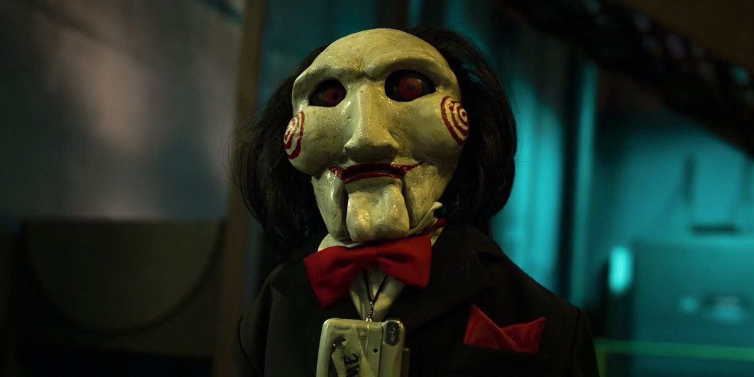 Imagen de Saw X revela el regreso del títere Billy mientras entrega un mensaje