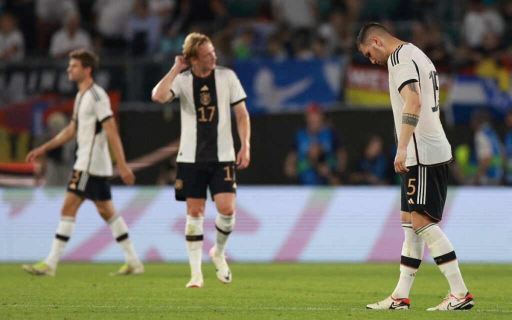 Japón golea a Alemania y pone a Hansi Flick en la cuerda floja | Video