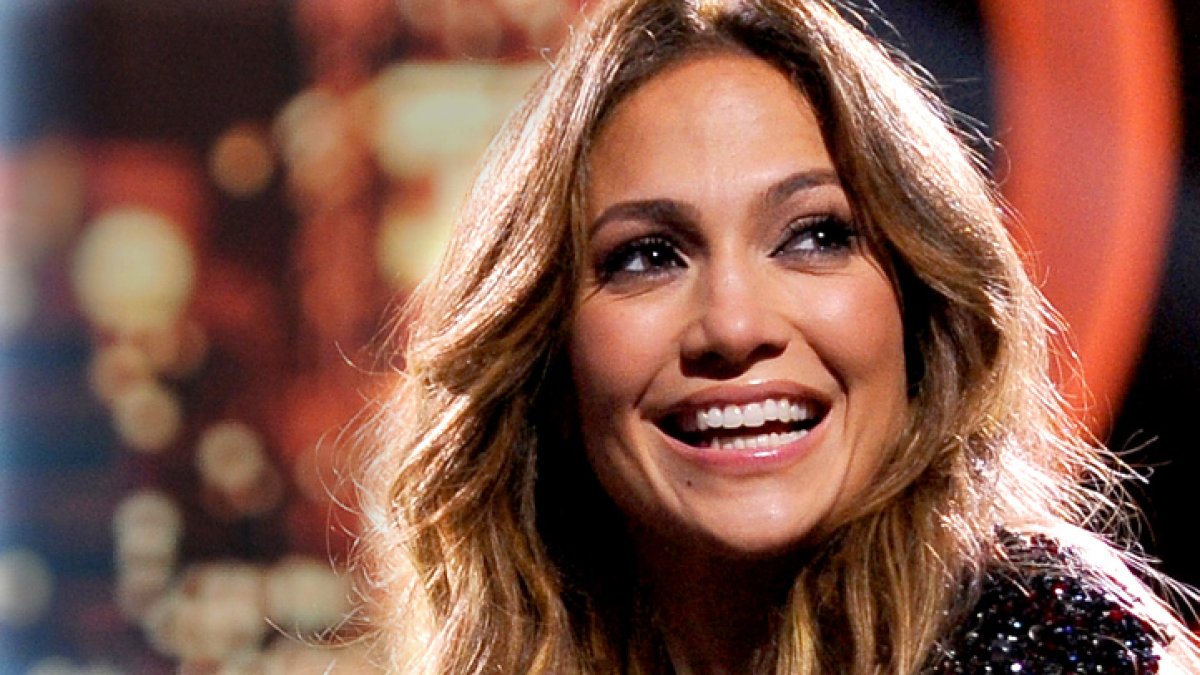 Jennifer López regresa a El Bronx para reunirse con emprendedoras latinas