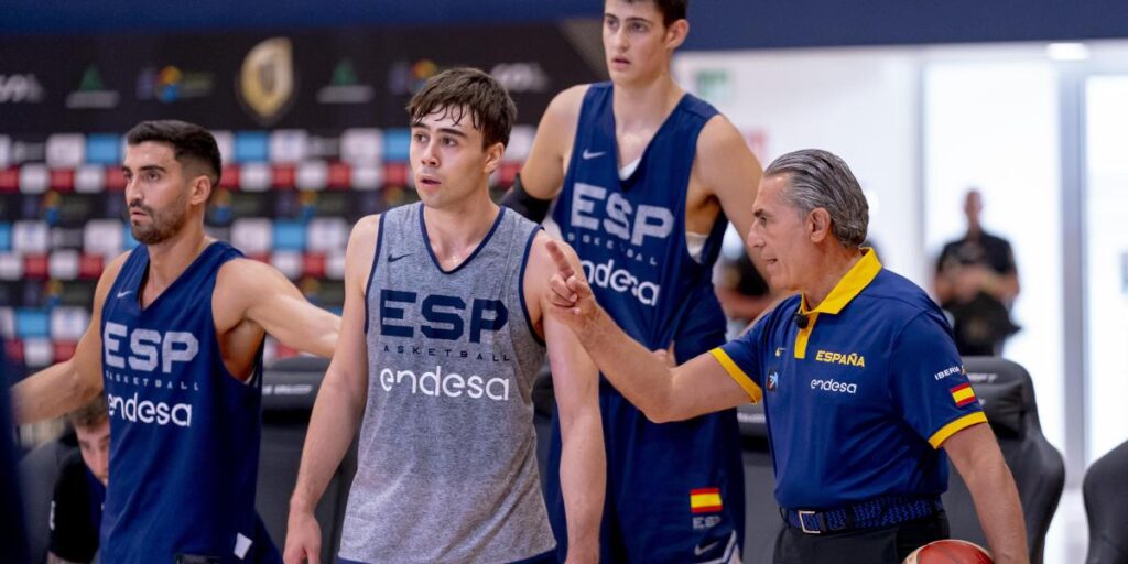 Juan Núñez, en Málaga con la selección para sustituir a Ricky Rubio