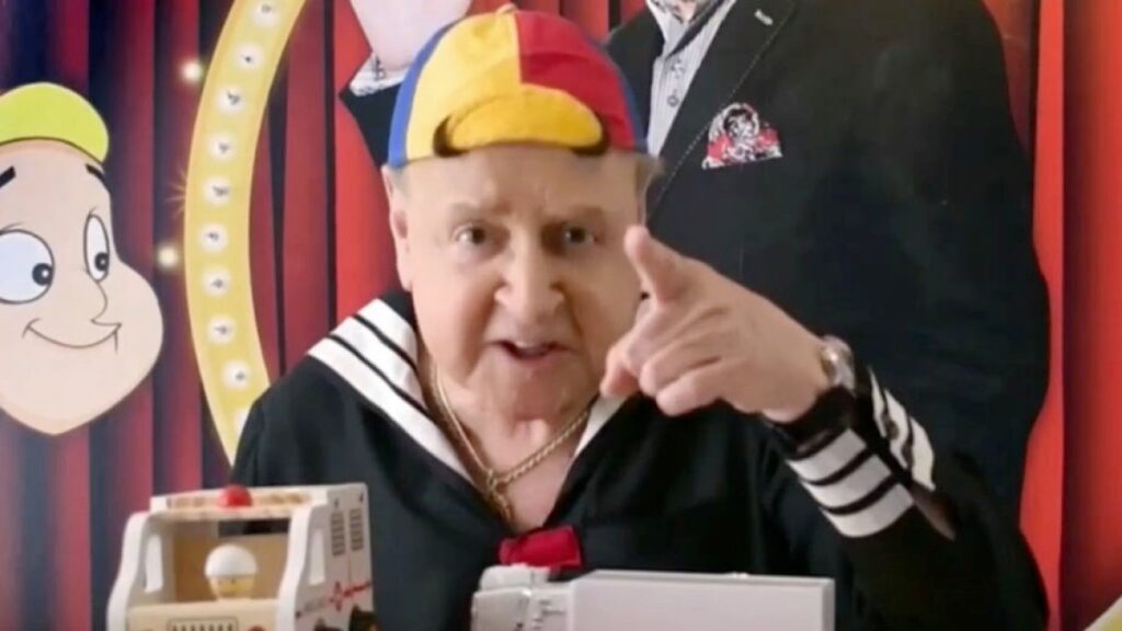 “Kiko”, de “El Chavo del Ocho”, vuelve con un consejo para los migrantes que quieren venir a EEUU