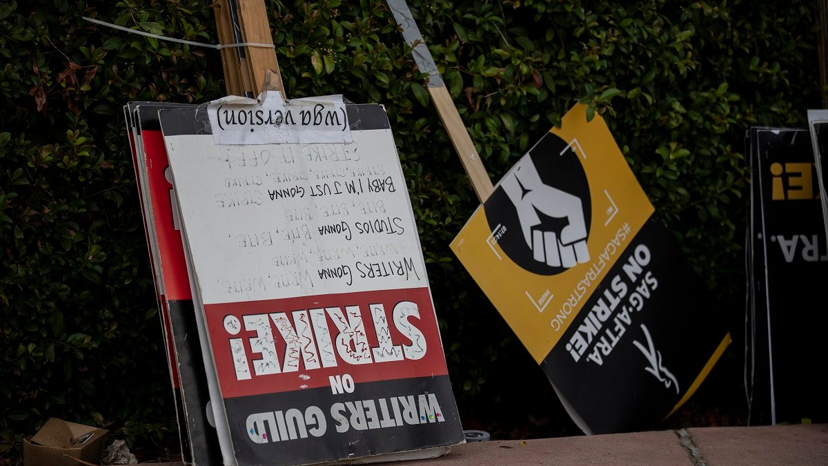 La huelga de guionistas de Hollywood está a punto de terminar. ¿Qué pasa después?
