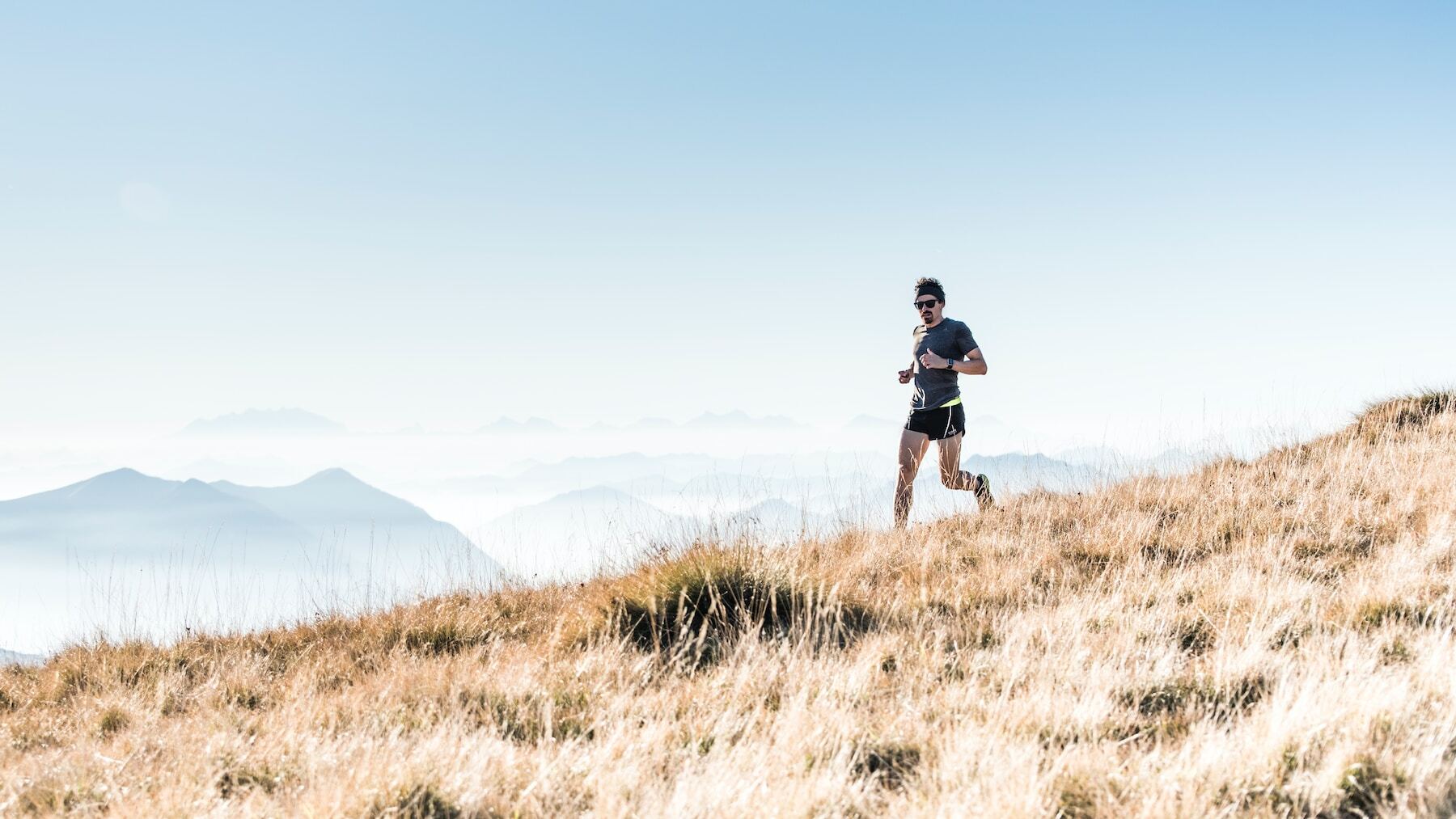 La moda es ahora salir a correr en chanclas. Los runners se han vuelto totalmente locos