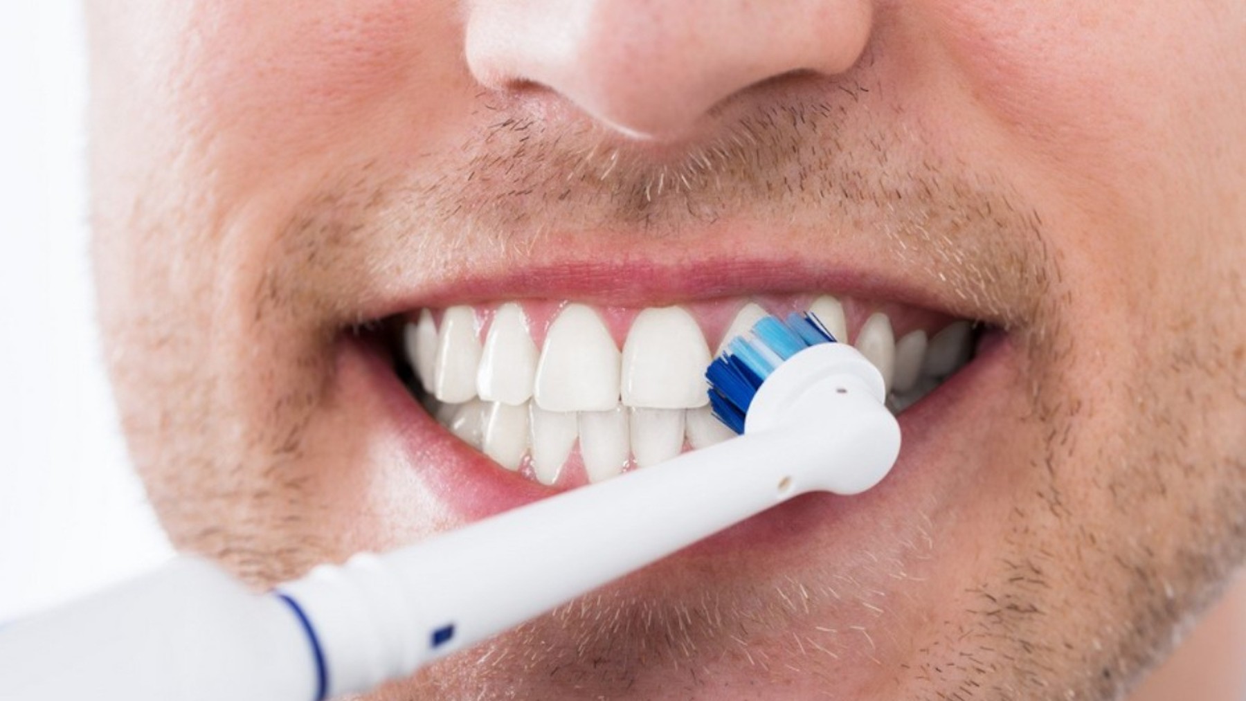 Llevas toda la vida lavándote mal los dientes y no te lo habían dicho