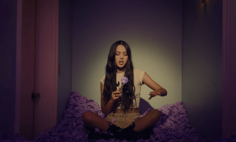 Olivia Rodrigo lanza '¡recupérenlo!' vídeo, filmado con iPhone 15 Pro