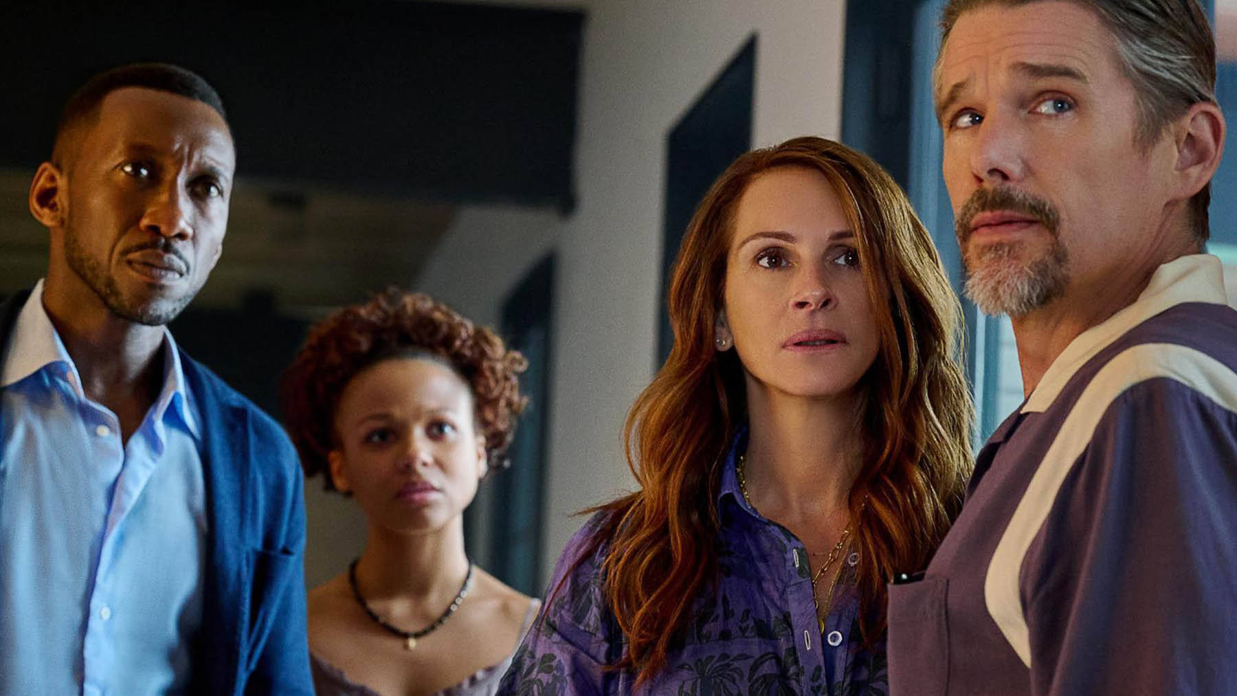 Primeras imágenes de Julia Roberts en ‘Dejar el mundo atrás’, la ópera prima del creador de ‘Mr. Robot’