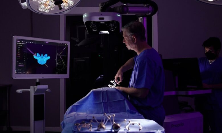 Proprio, un tercer ojo de alta tecnología para neurocirujanos, podría cambiar el quirófano para siempre