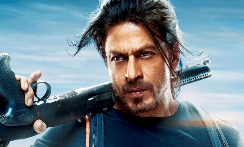 Shah Rukh Khan alcanzará un hito importante en taquilla con las películas de Bollywood Jawan y Pathaan