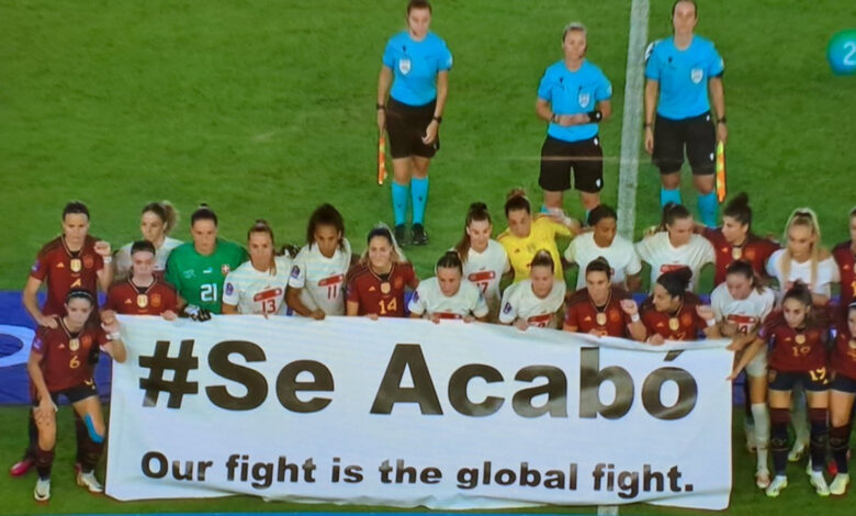 Suizas se unen a españolas en su lema #SeAcabó | Video