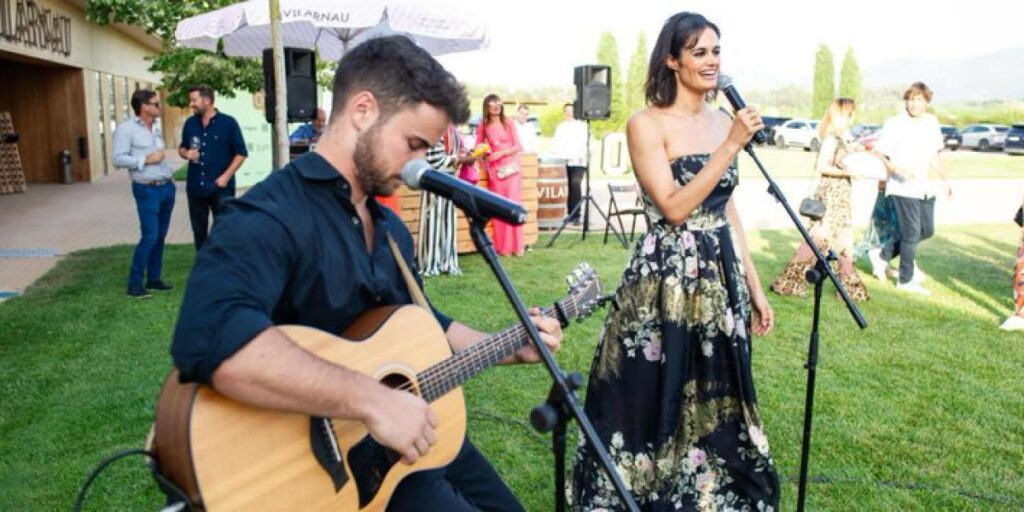 Thais Henríquez sorprende con su dúo con Joan Garrido en la #Fiestadelocio