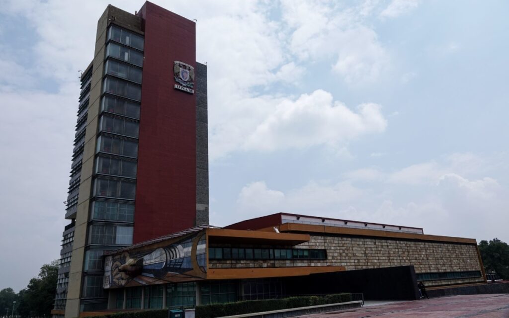 UNAM celebra 'proceso inédito' para establecer perfil deseado de rector