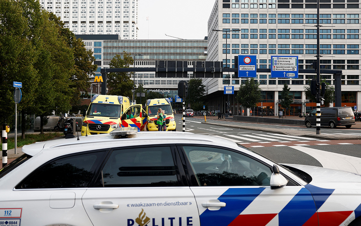 Video | Tras provocar incendio, sujeto inicia tiroteo en hospital de Róterdam