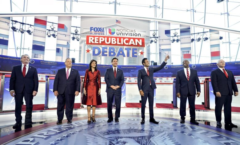 critican ausencia de Trump en segundo debate de aspirantes republicanos