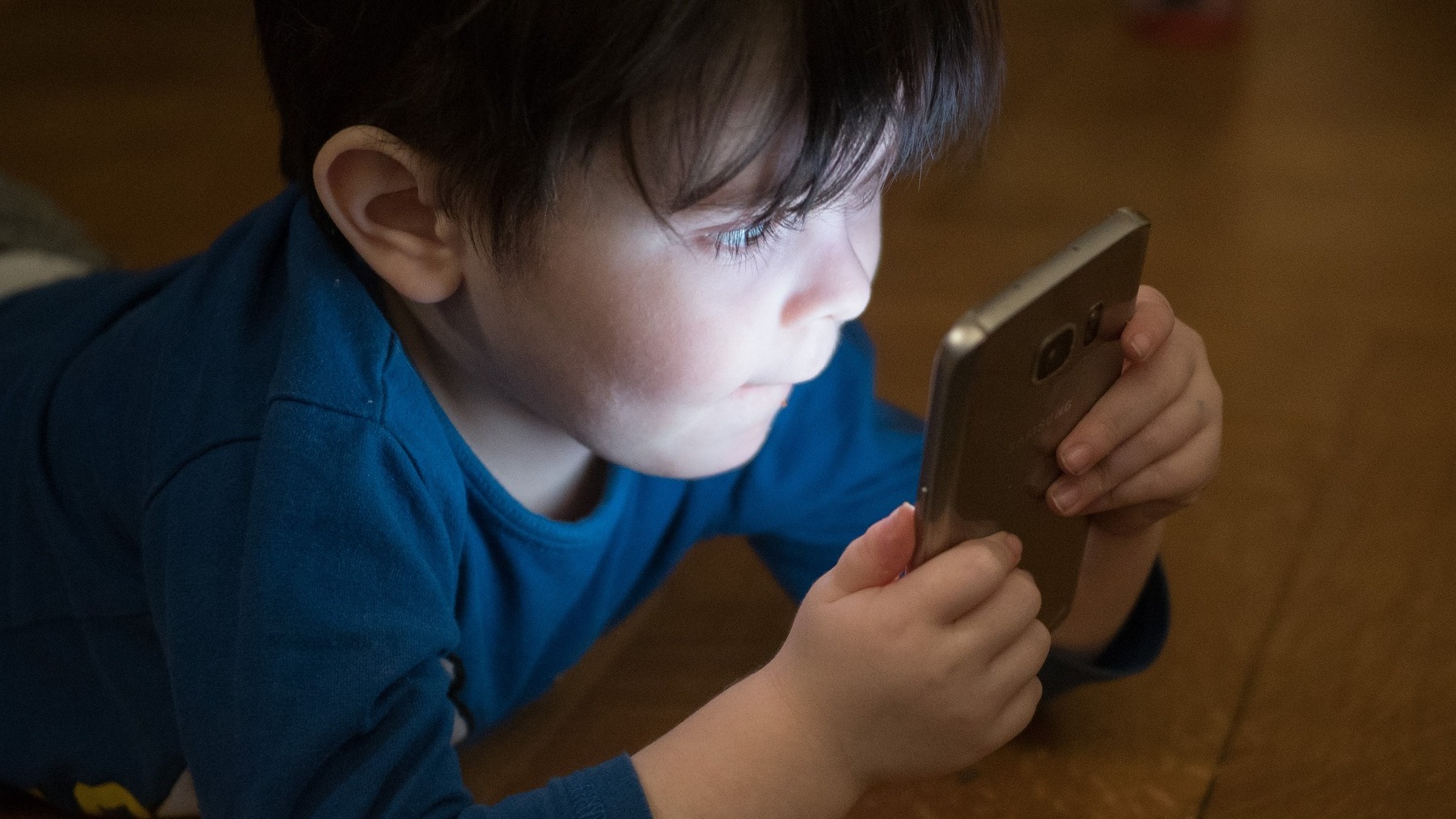 los móviles no tendrán cabida en sus colegios e institutos